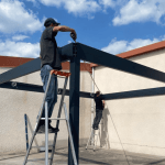 Installation d'une pergola adossée