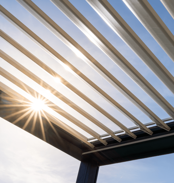 lames de pergola bioclimatique en aluminium